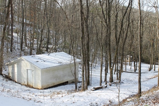 large lot with outbuildings