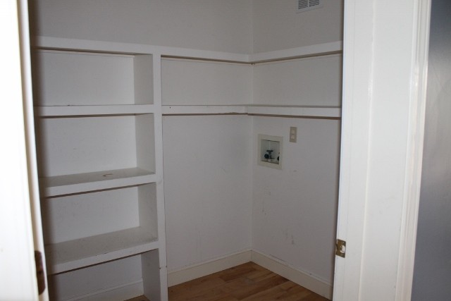 laundry and pantry off kitchen