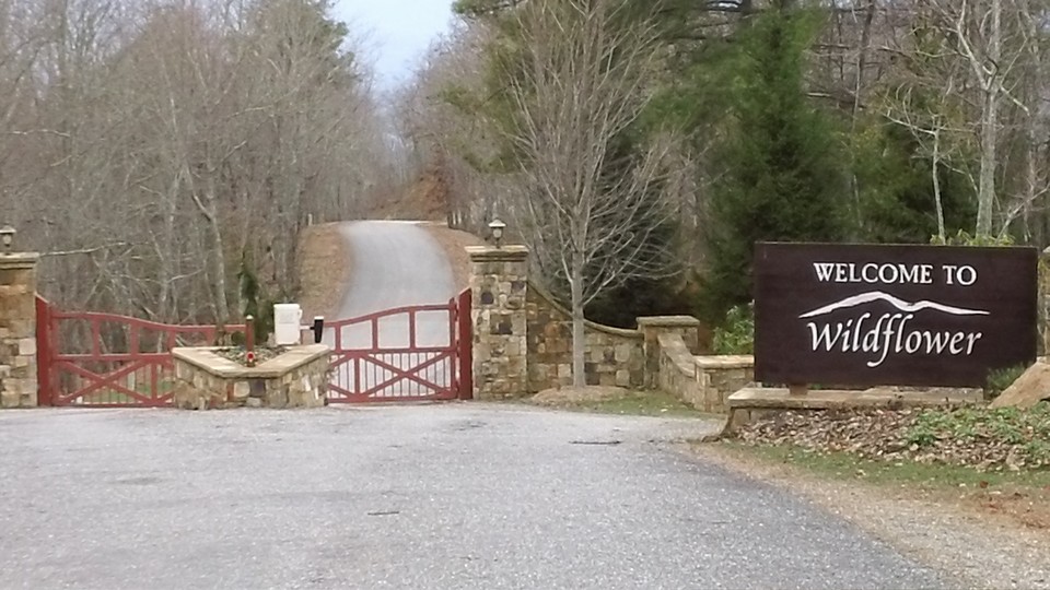 gated mountain community